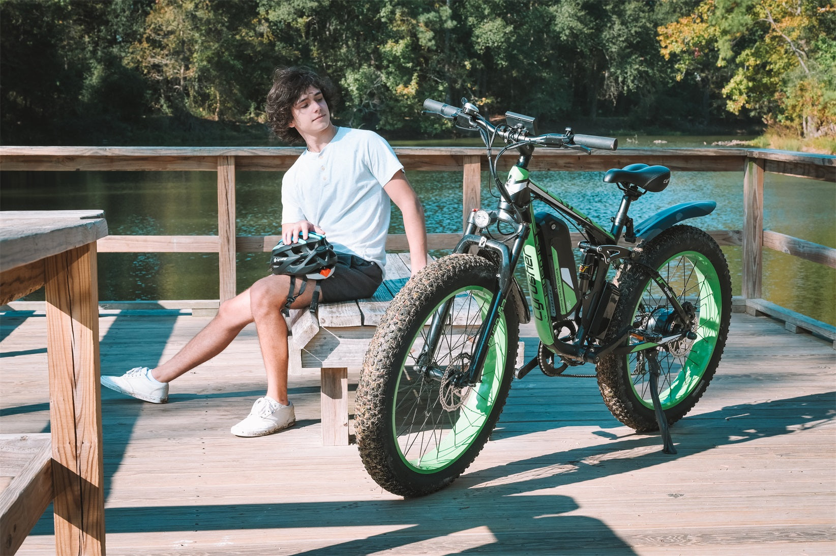 Which is better: Ebike vs. E-scooter