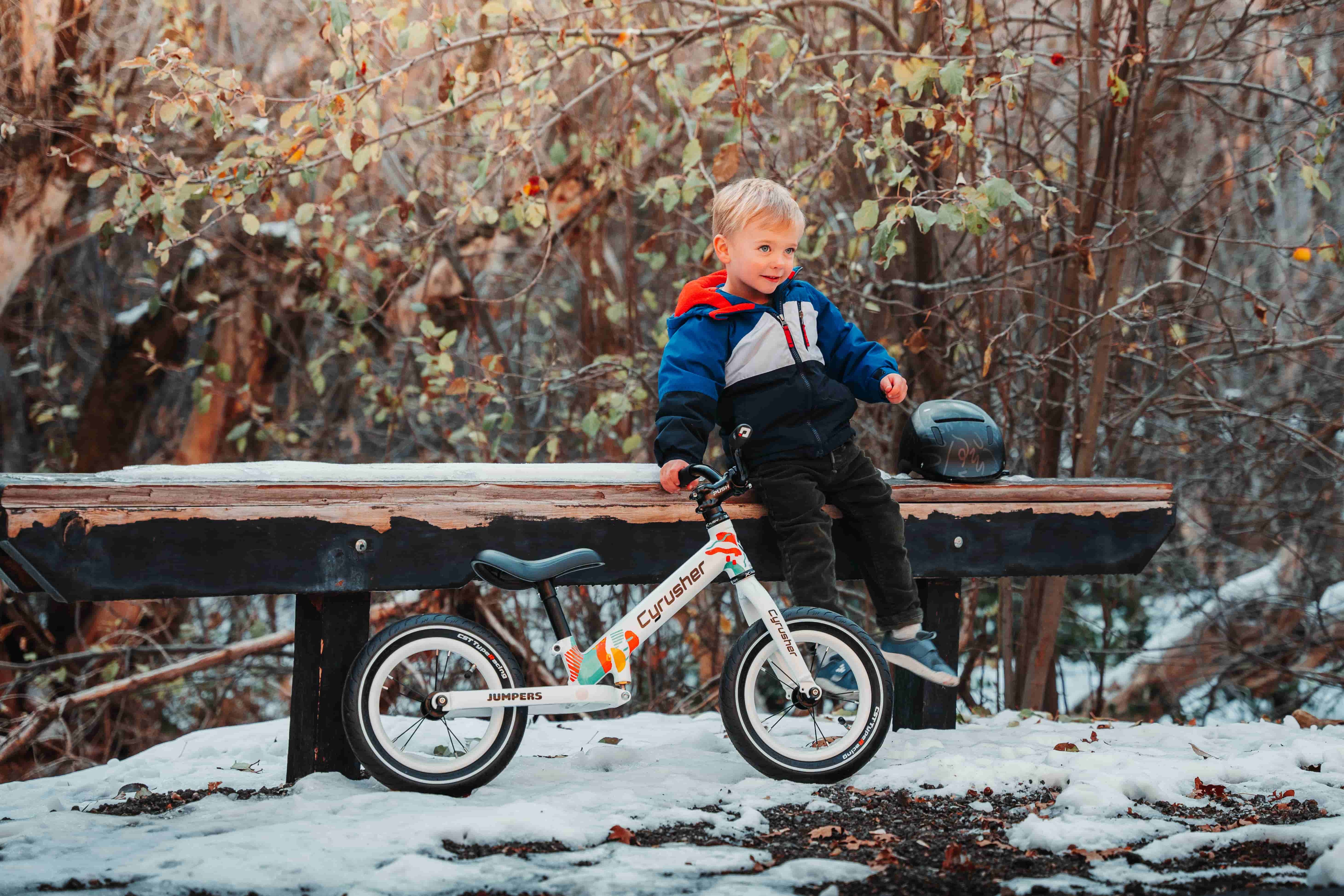 Jumpers I Lightweight Sporting Kids Balance Bike With Suspension Frame