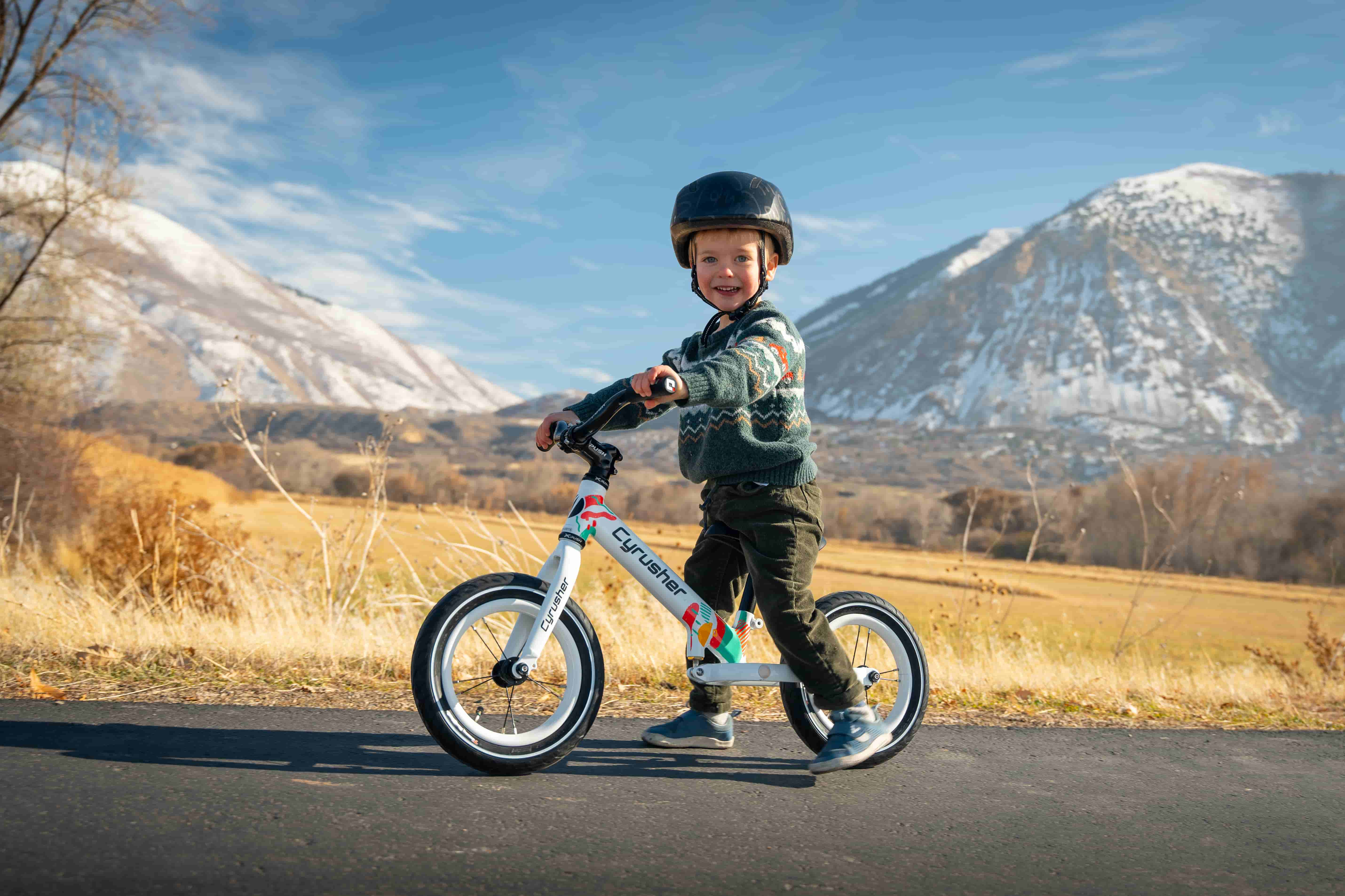 Jumpers I Lightweight Sporting Kids Balance Bike With Suspension Frame